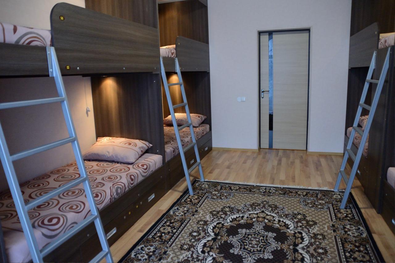 Rivne Hostel * ריבנה