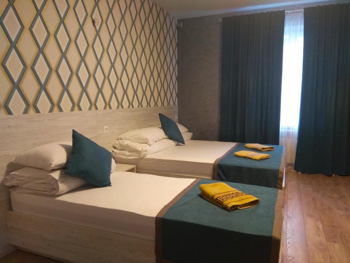Rivne Hostel * ריבנה